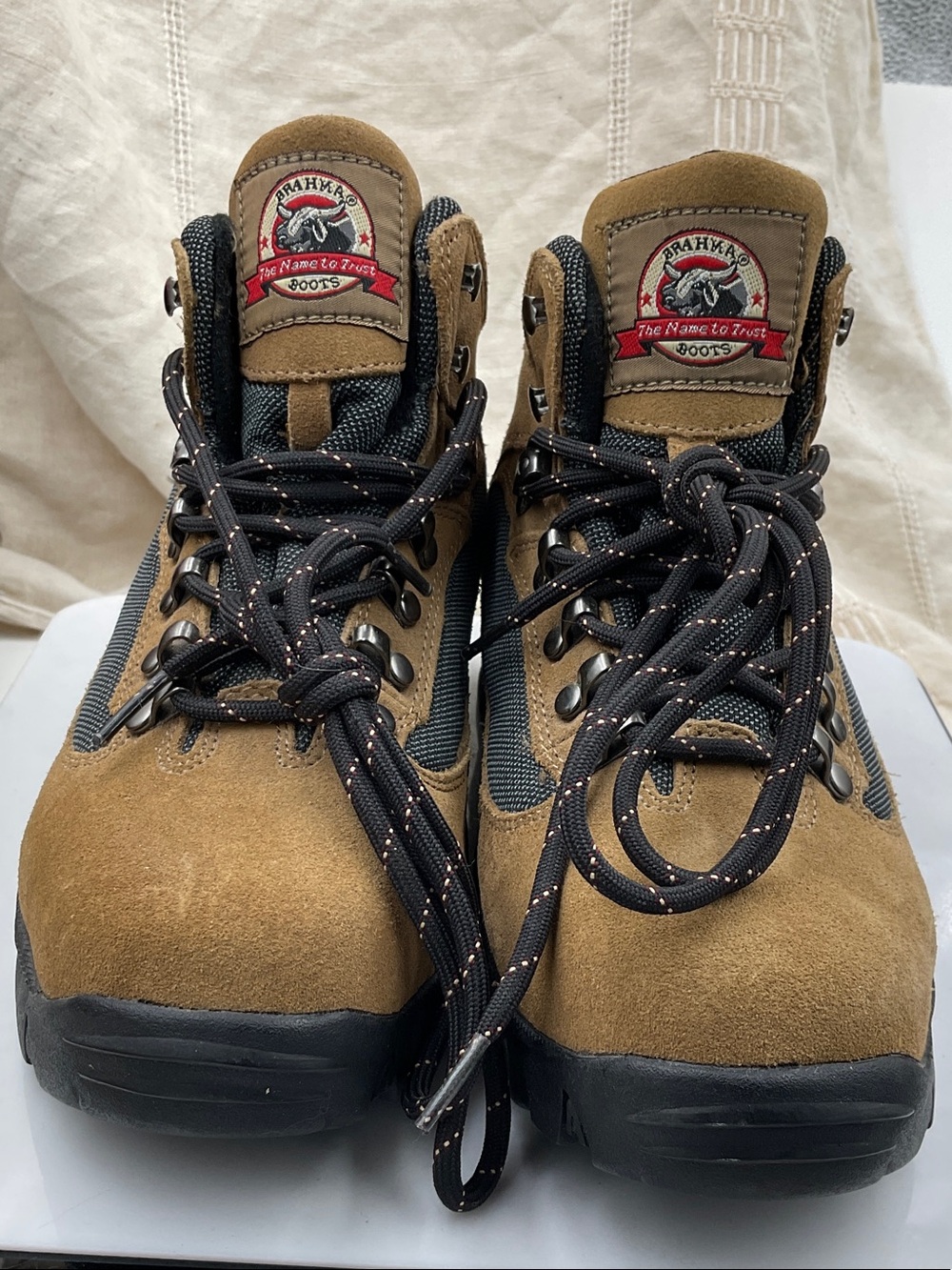 Brahma Steel Toe Tan and Black Suede Lace-Up Hiking Boots Size 8 1/2 W